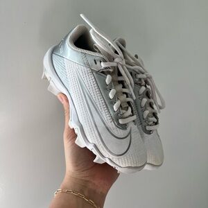 Nike Youth White Football Shoes